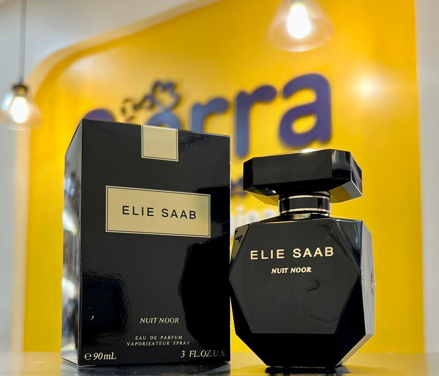 Elie Saab store Nuit Noor EDP